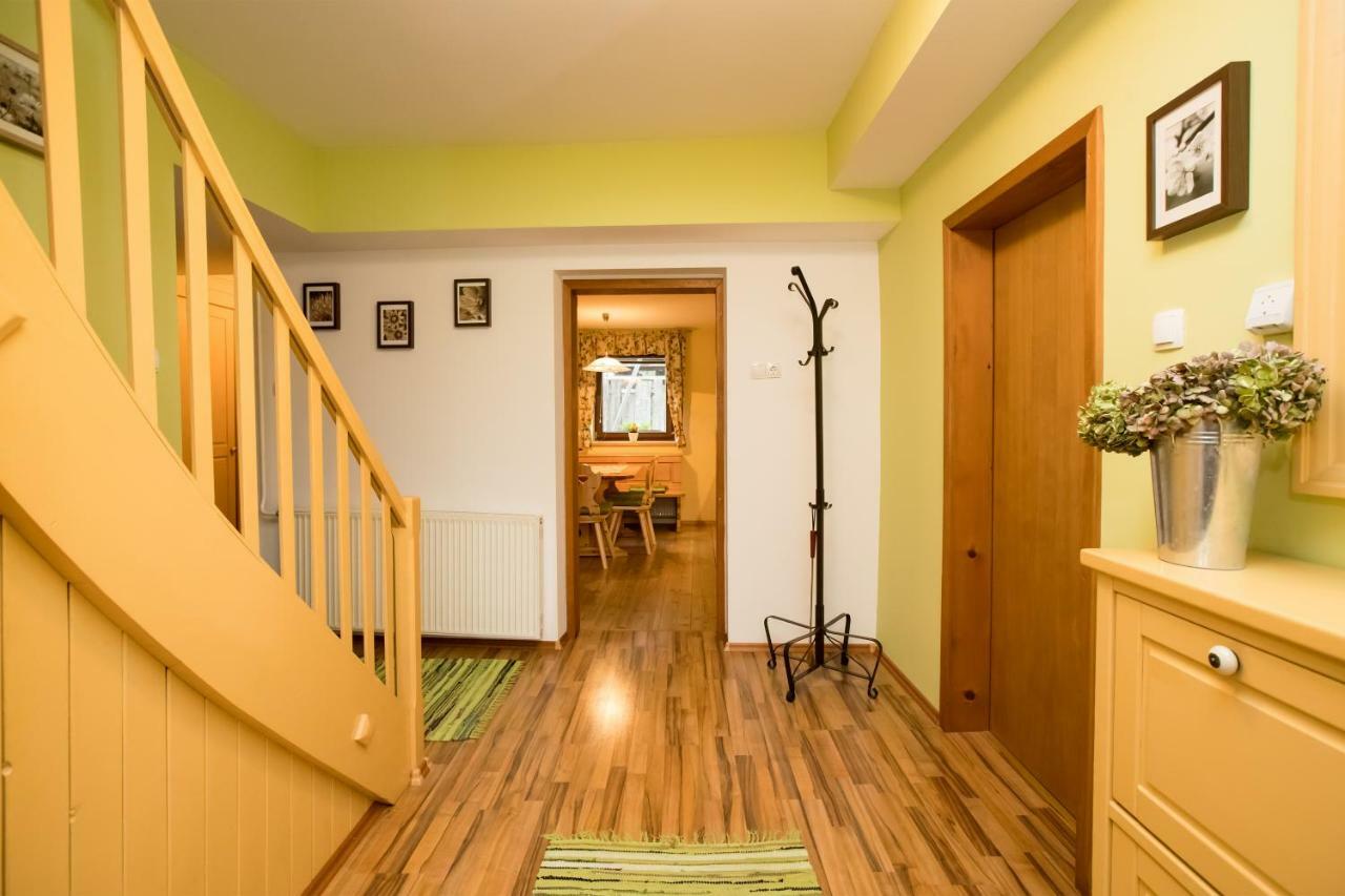 Apartma Pr Gatej بوينج المظهر الخارجي الصورة