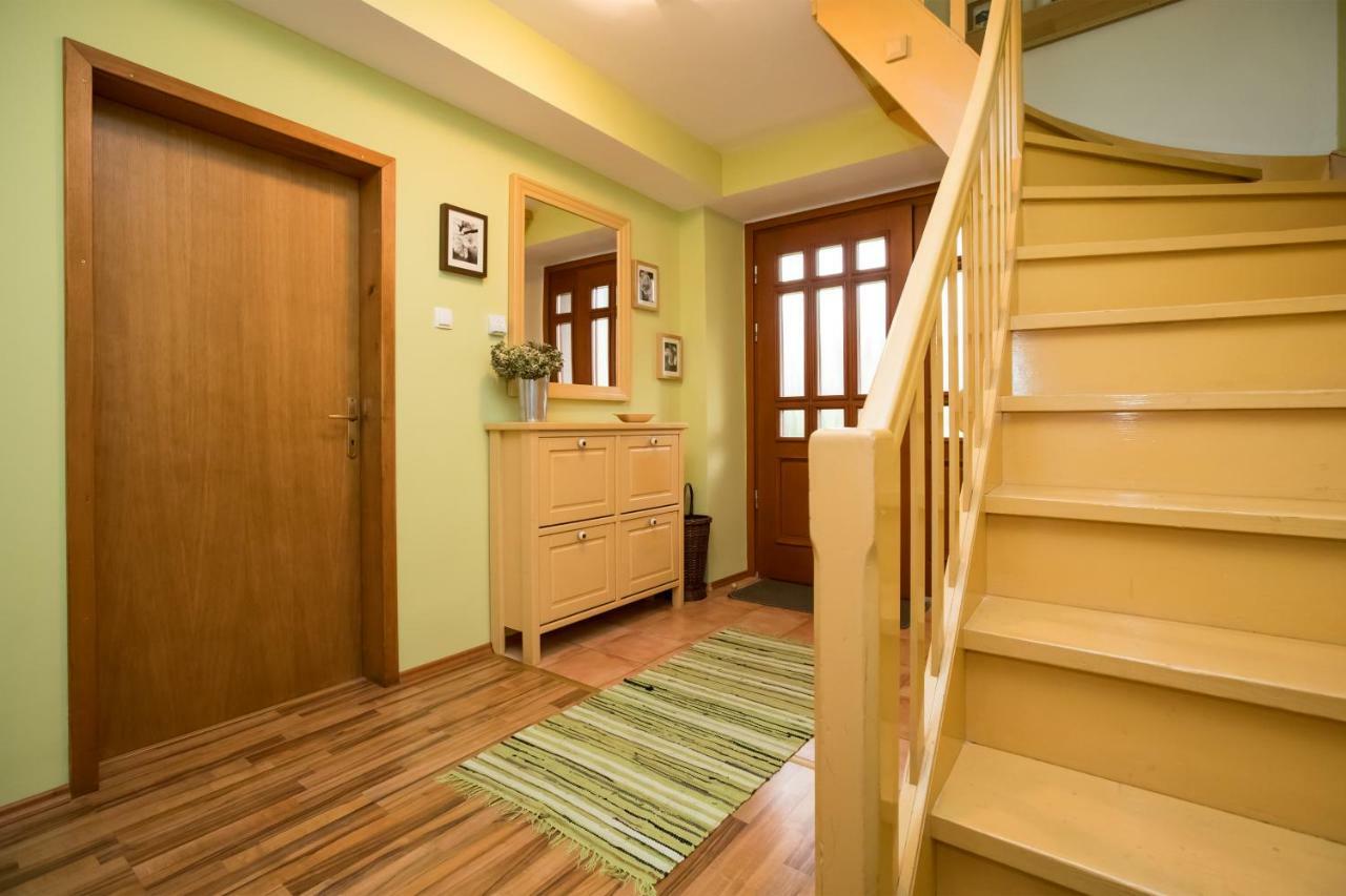 Apartma Pr Gatej بوينج المظهر الخارجي الصورة